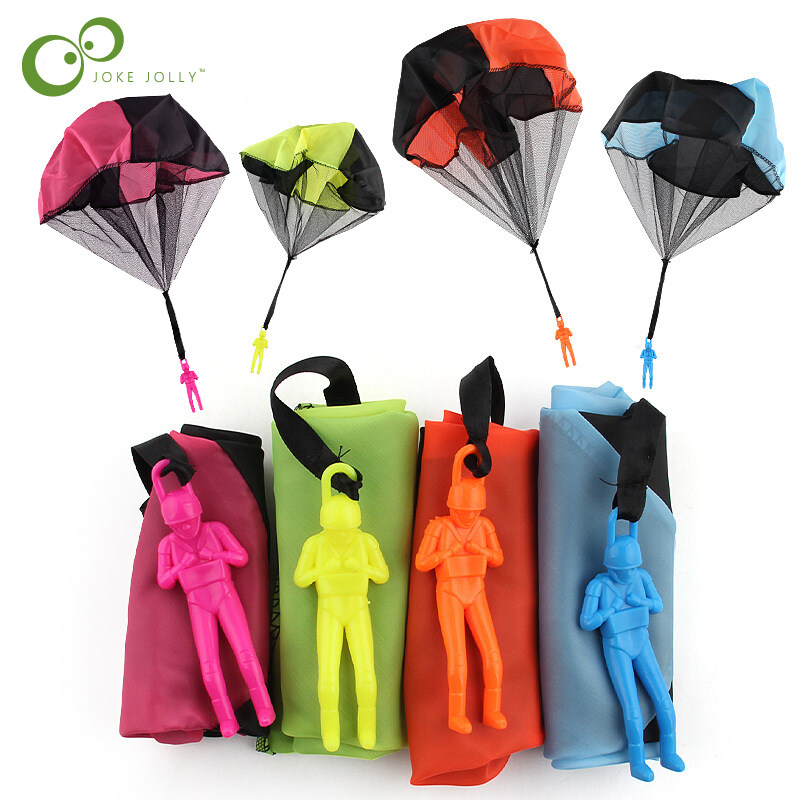 1PCS Children's Hand Throw Portable Foldable Parachute Toy Flying Soldier Q